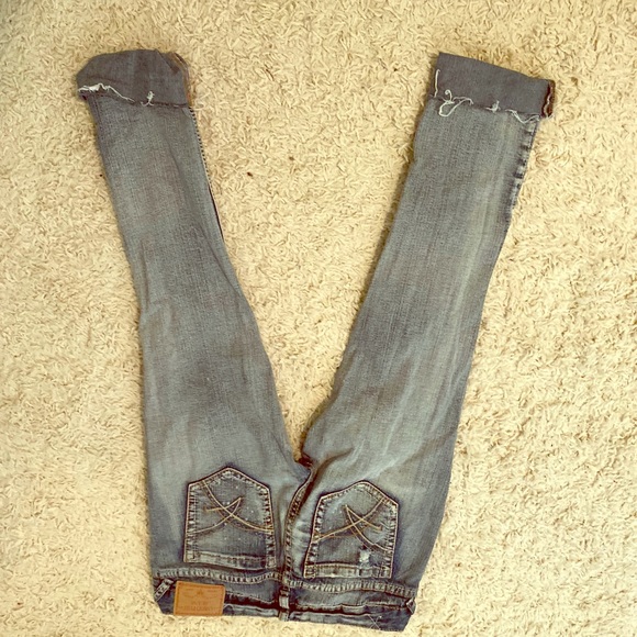 Distressed capris - Picture 2 of 2